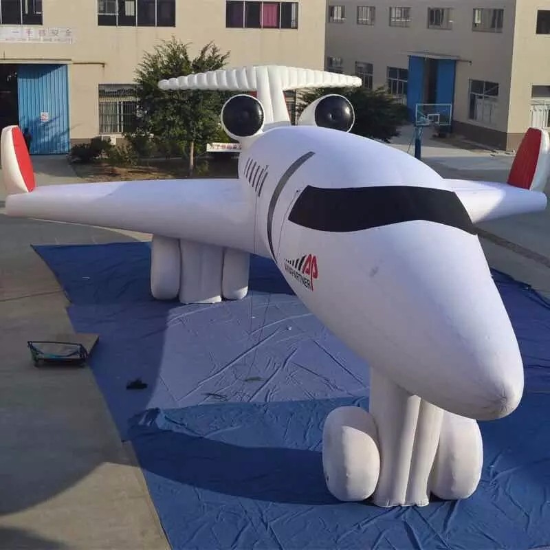 洛龙白色充气飞机